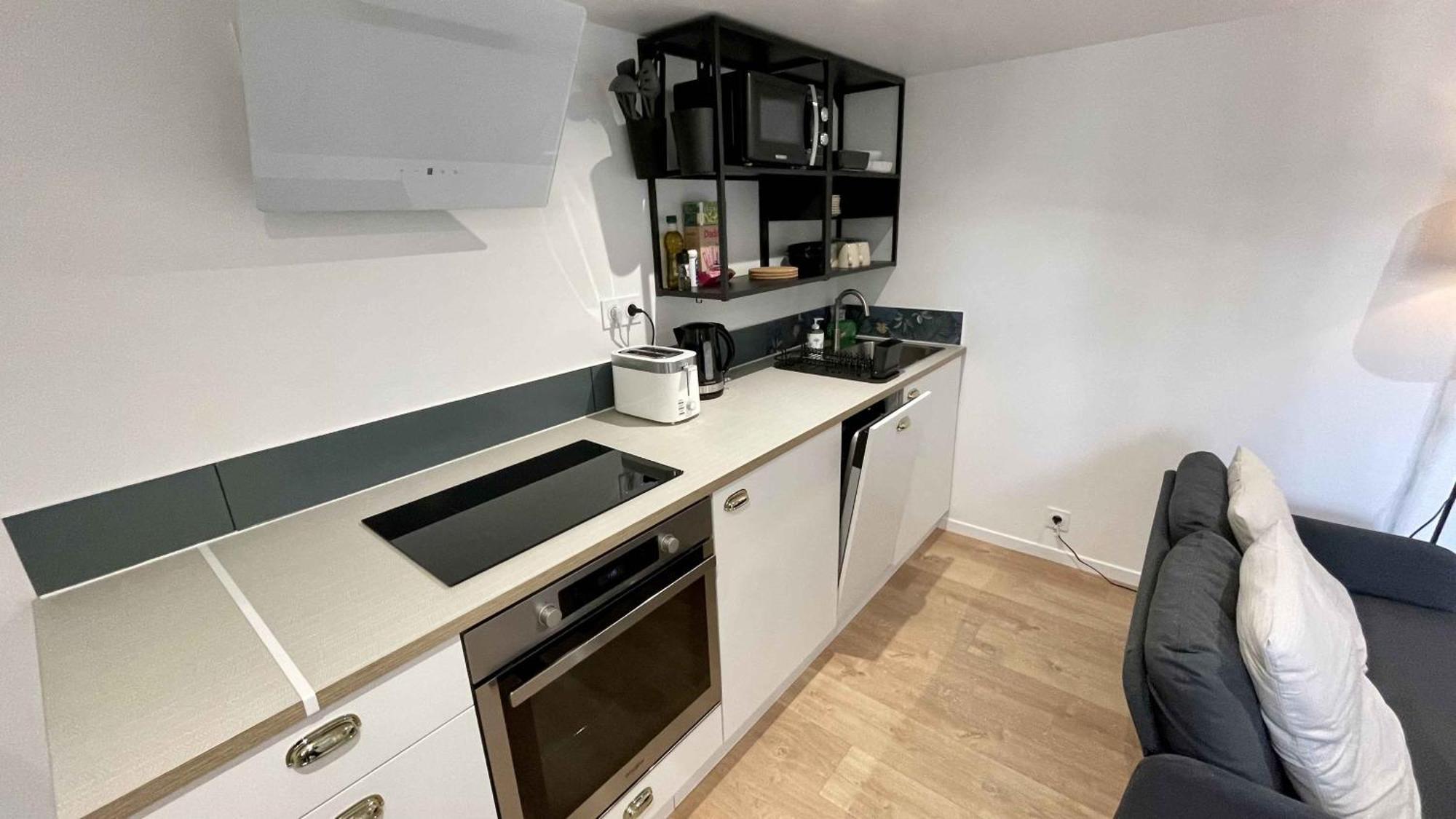 Appartement Au Calme Dans Le Quartier Historique Pour 4 Personnes Avec Espace Exterieur Pau Exteriér fotografie